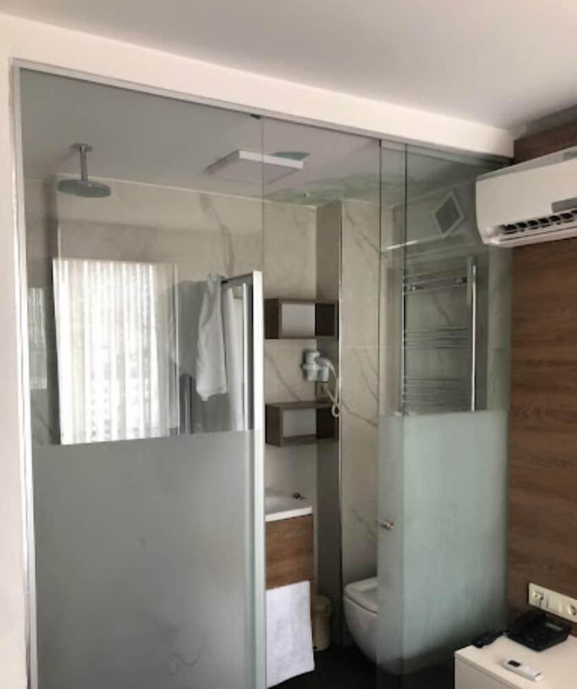MUSK HOTEL — ISTANBUL
