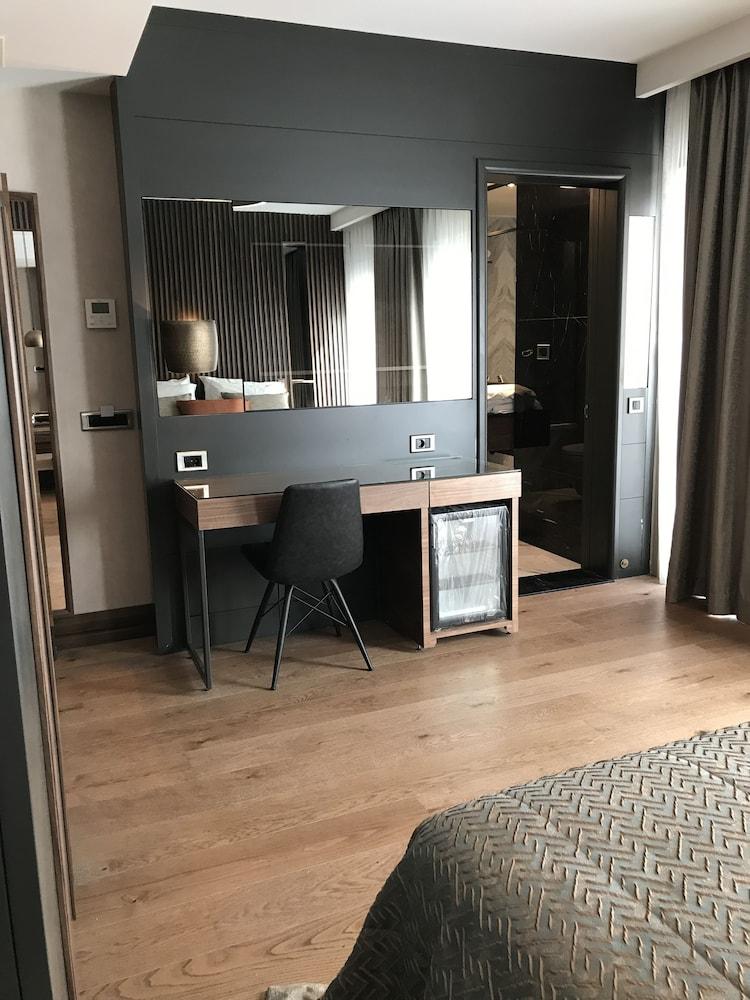 LEVNI PLUS HOTEL — ISTANBUL — фотография отеля №2