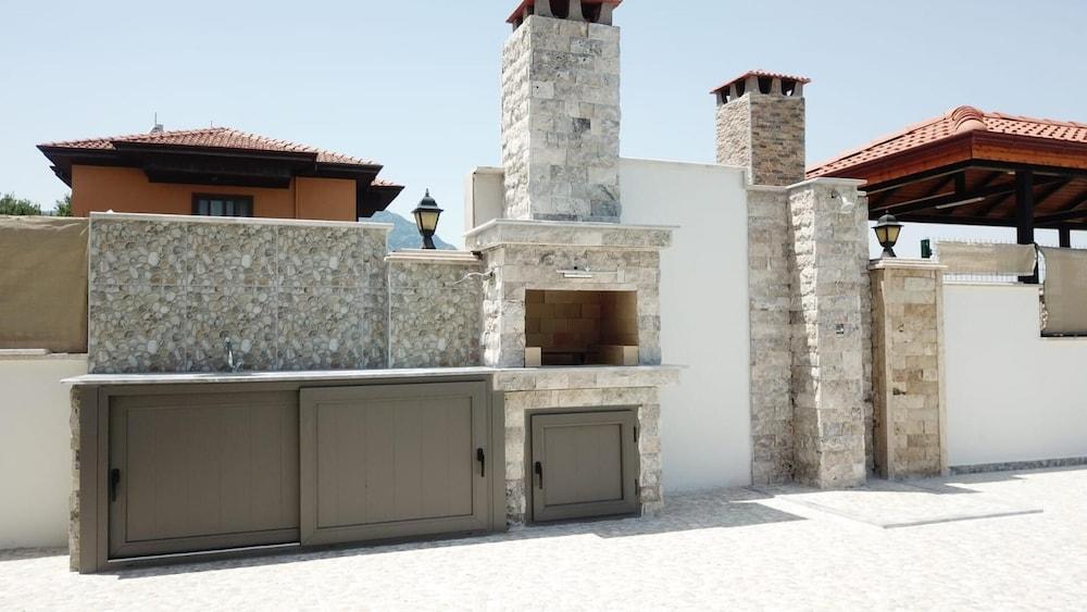 STUNNING 4-BED VILLA GREY 4 BEDROOMS PRIVATE POOL — DALYAN — фотография отеля №21