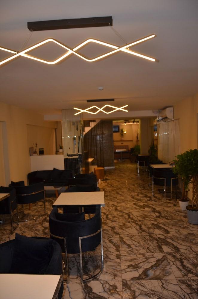 VAMA OTEL TAKSIM — ISTANBUL