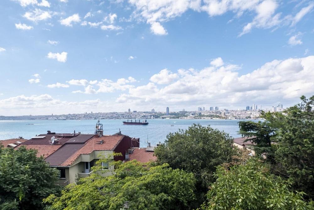 MISSAFIR APARTMENT WITH A PANORAMIC BOSPHORUS VIEW — ISTANBUL — фотография отеля №2