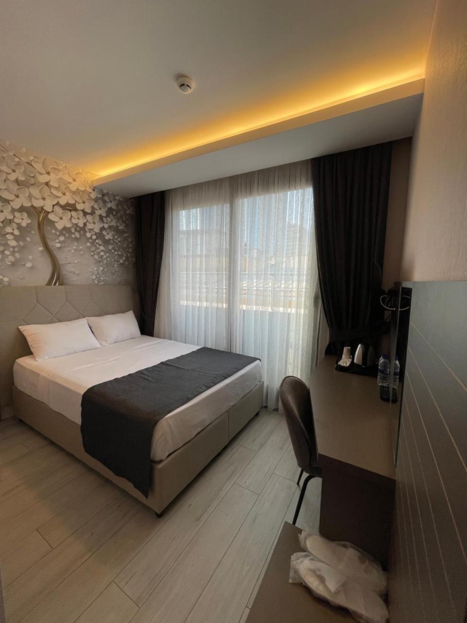 MITHRAS HOTEL & CAFE — IZMIR — фотография отеля №17