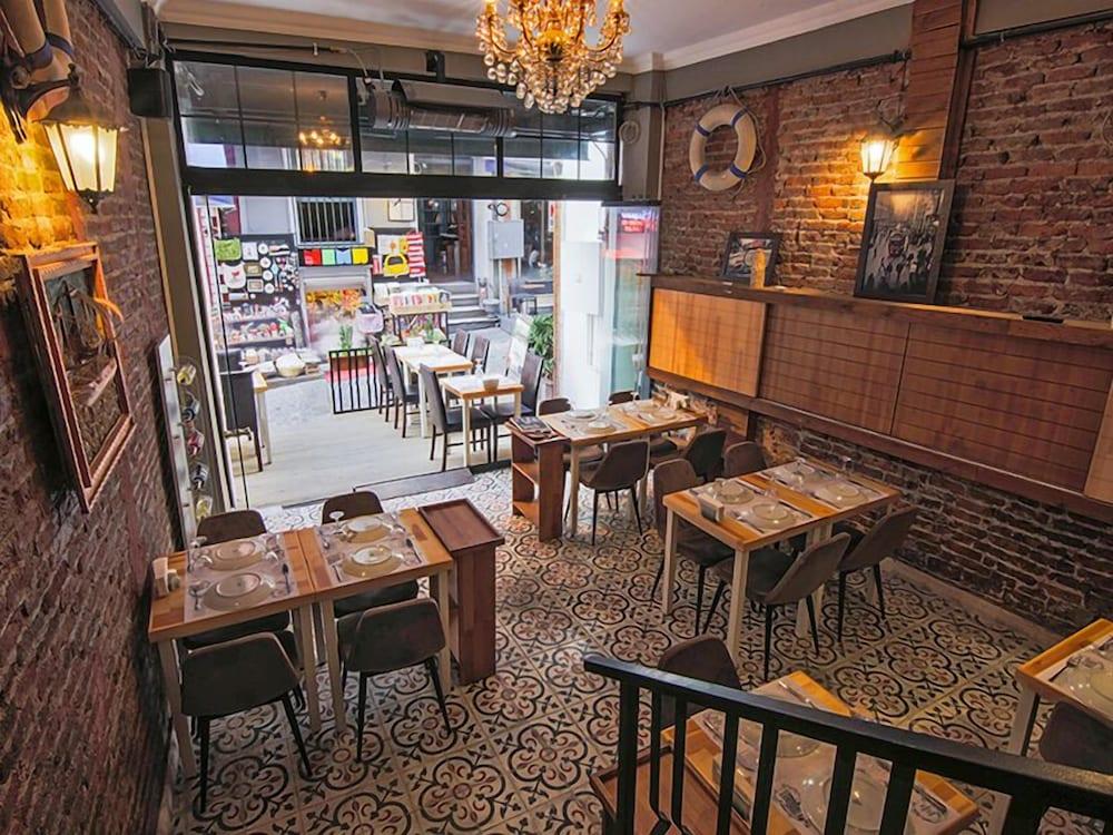 KUZEN OTEL (ADULTS ONLY) — ISTANBUL — фотография отеля №30