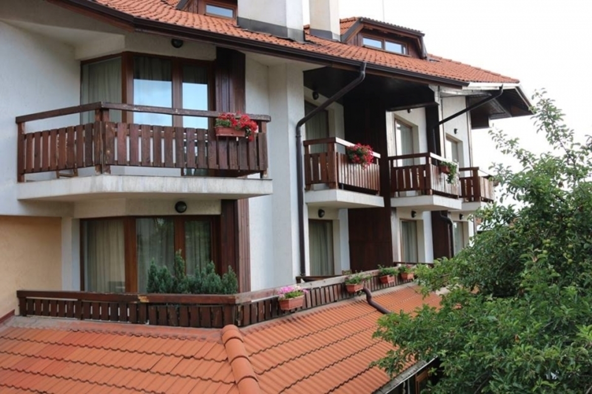 KRALEV DVOR — BANSKO