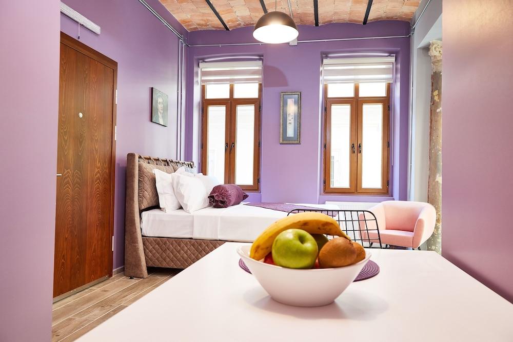 NO 8 GALATA — ISTANBUL