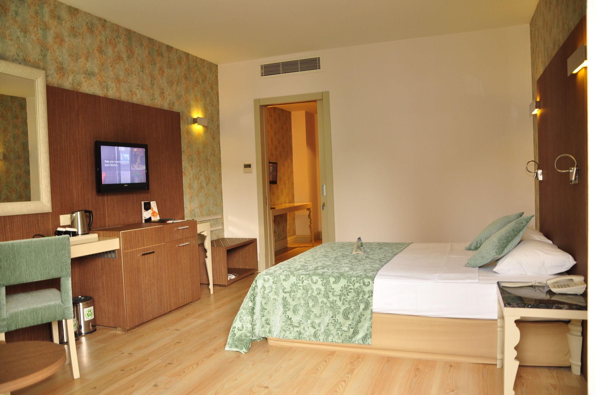 PORT SIDE RESORT HOTEL — EVRENSEKI — фотография отеля №37