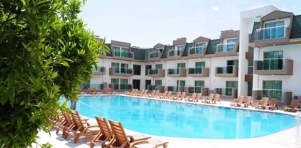 OMORFI GARDEN RESORT HOTEL — KEMER