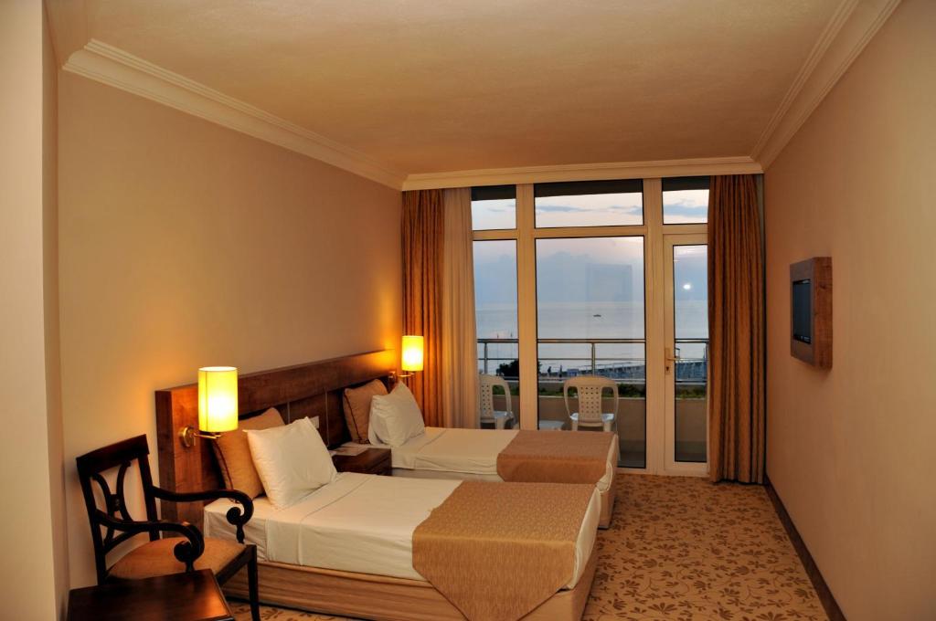 NERTON HOTEL (ADULTS ONLY) — SIDE — фотография отеля №6