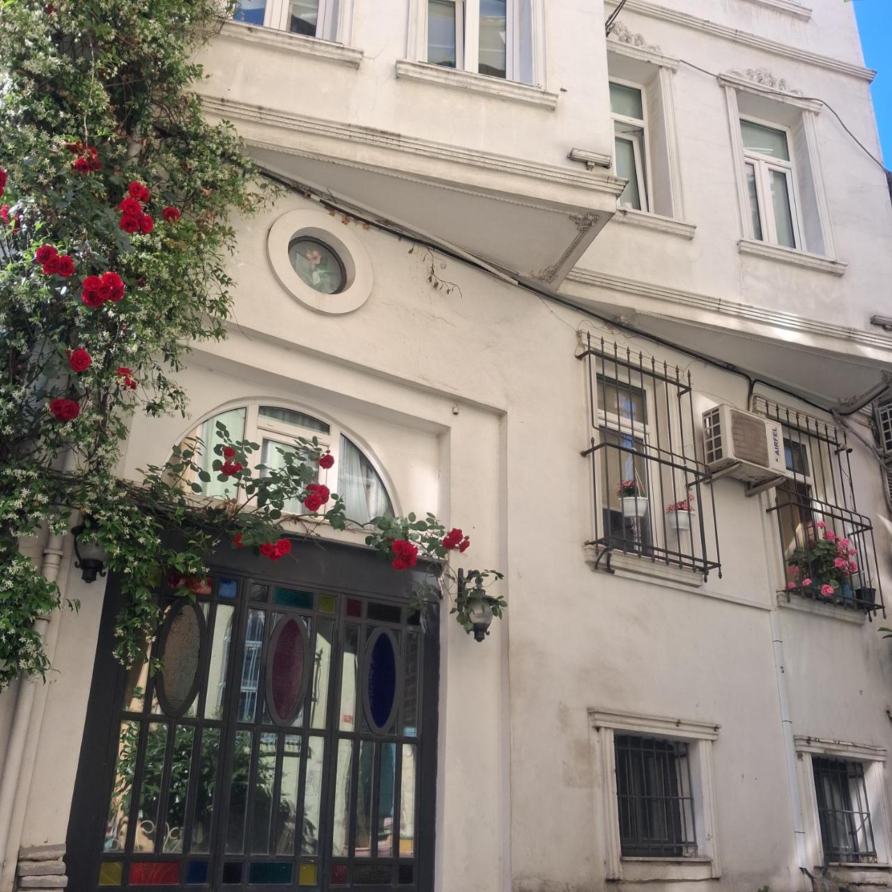 THE WHITE SWAN SUITES — ISTANBUL — fotografie hotel nr. 2