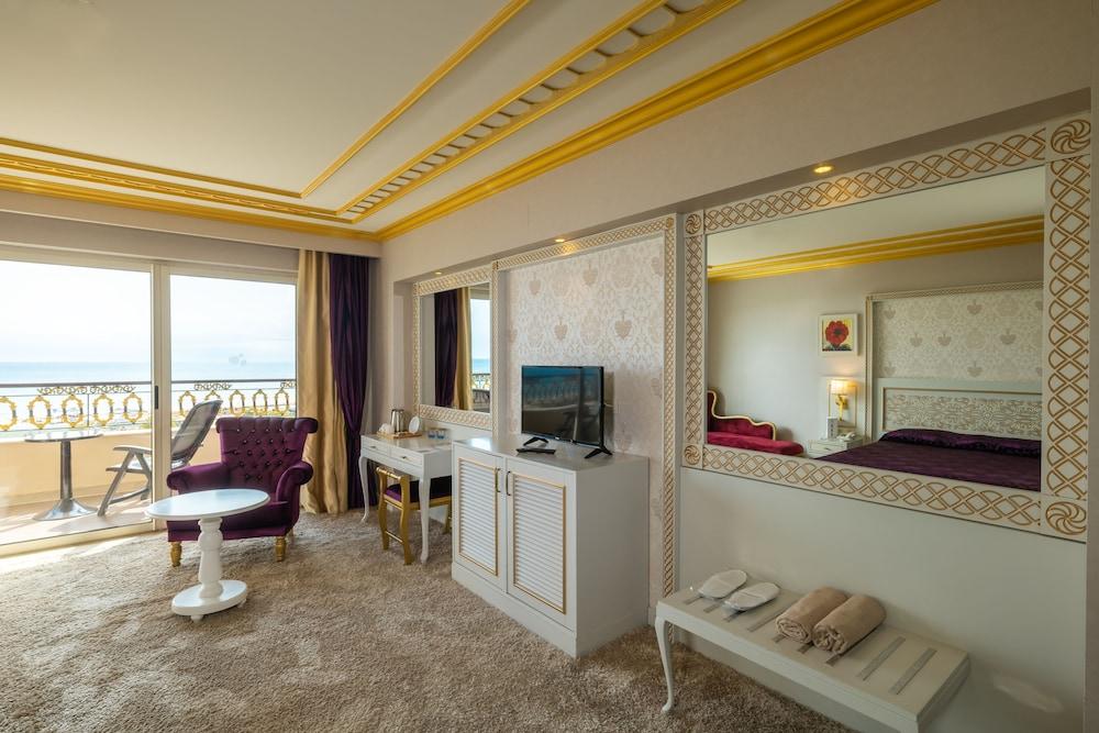 DIAMOND EXCELLENCE RESORT & SPA — SIDE — фотография отеля №26