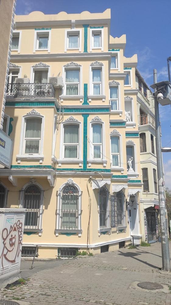 NEVALIST HOTEL — ISTANBUL