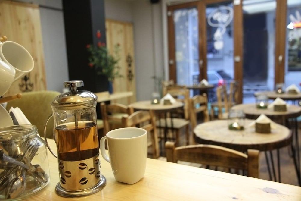 STAY INN TAKSIM HOSTEL (ADULTS ONLY) — ISTANBUL — fotografie hotel nr. 31