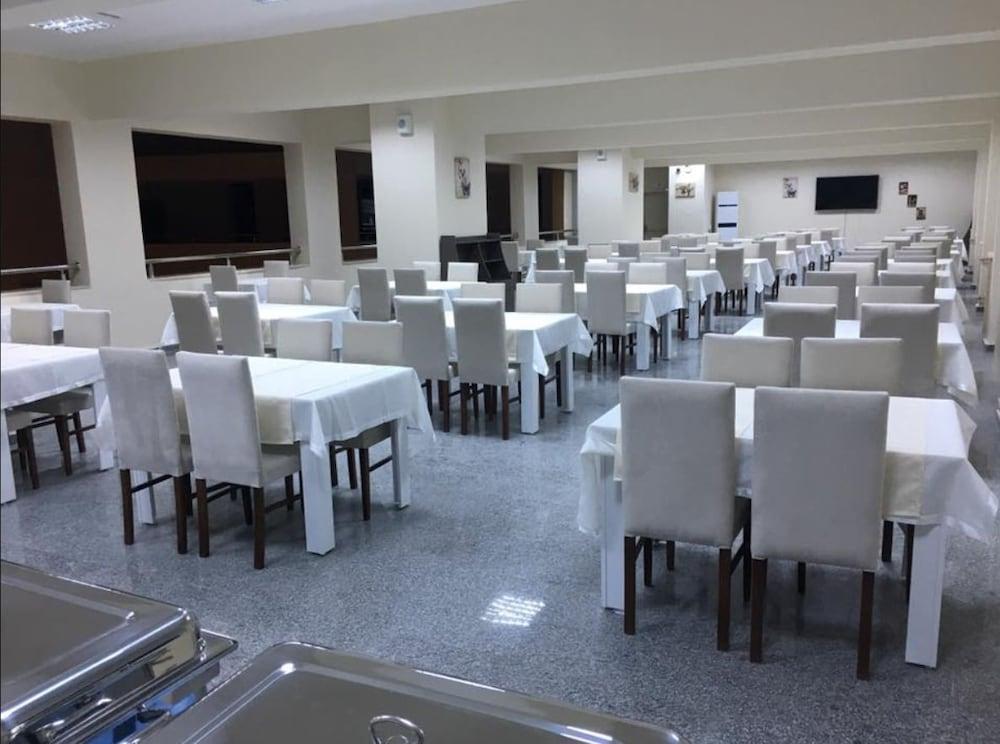 SELAHADDIN EYYUBI UYGULAMA OTELI — ISTANBUL — fotografie hotel nr. 17