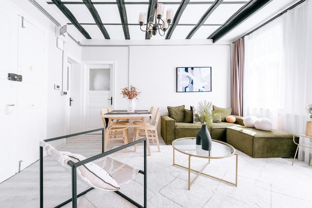 GEM OF GALATA DISCOVER RENOVATED FLAT — ISTANBUL — фотография отеля №23