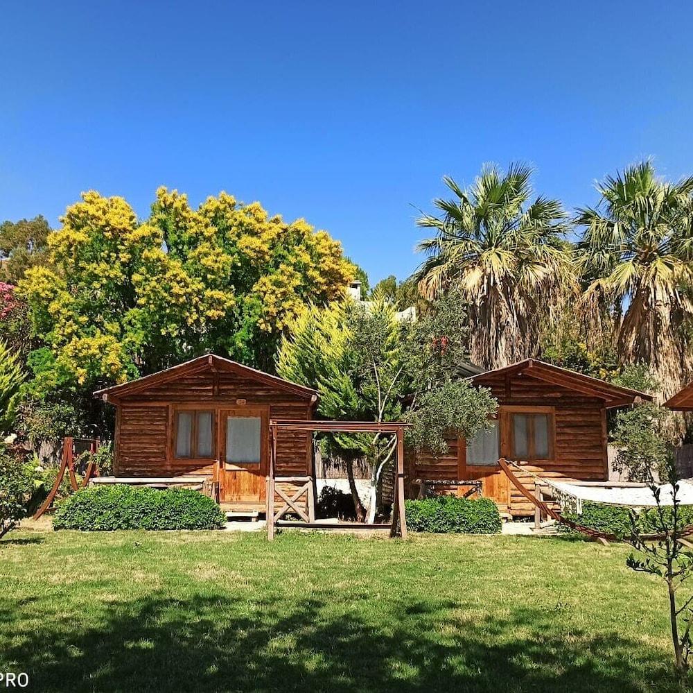PITOS BUNGALOWS — BODRUM