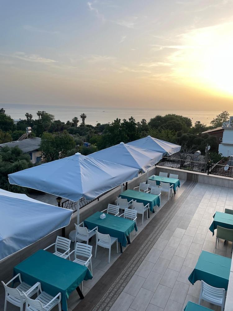 BEACHWAY HOTEL — SIDE — фотография отеля №23
