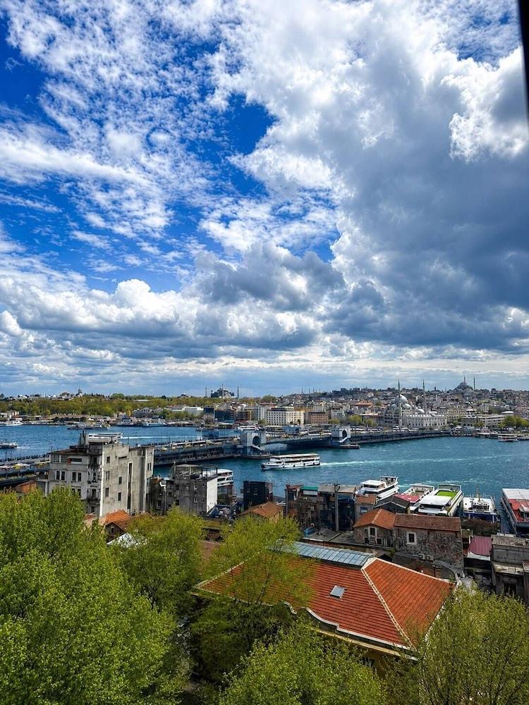 ART SUITES KARAKOY — ISTANBUL
