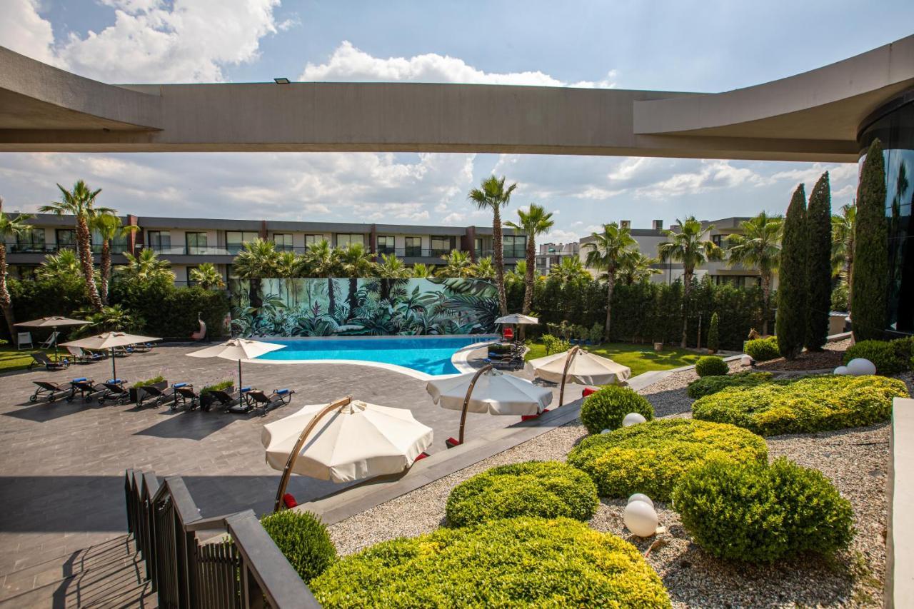 DOUBLETREE BY HILTON IZMIR AIRPORT — IZMIR — фотография отеля №2