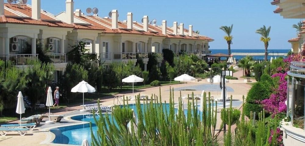 VILLA SL18 BY JOYLETTINGS — FETHIYE
