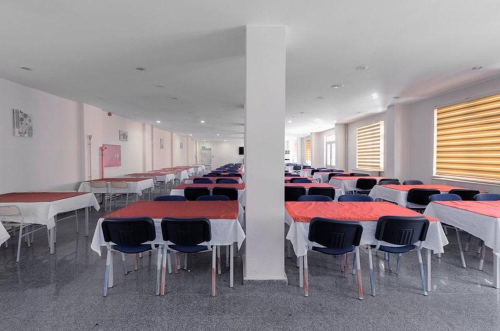 SELAHADDIN EYYUBI UYGULAMA OTELI — ISTANBUL — fotografie hotel nr. 13