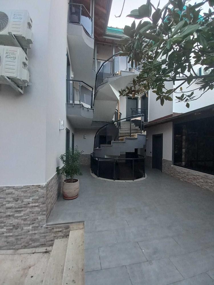 TEKIROVA DORA BUTIK OTEL — KEMER
