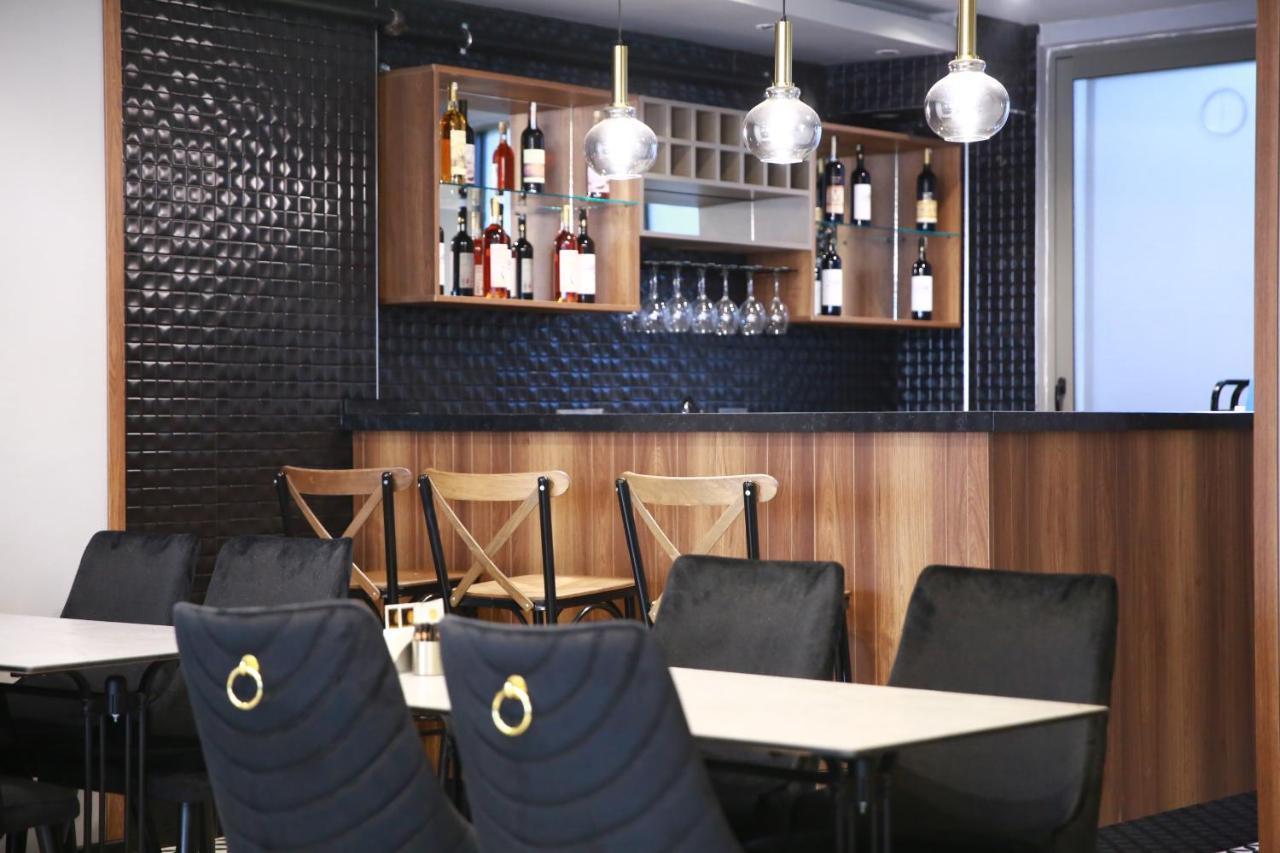 MITHRAS HOTEL & CAFE — IZMIR — фотография отеля №8