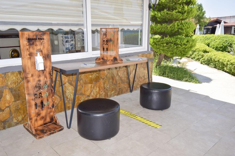 ALTINKUM BUNGALOW HOTEL — SIDE — фотография отеля №7