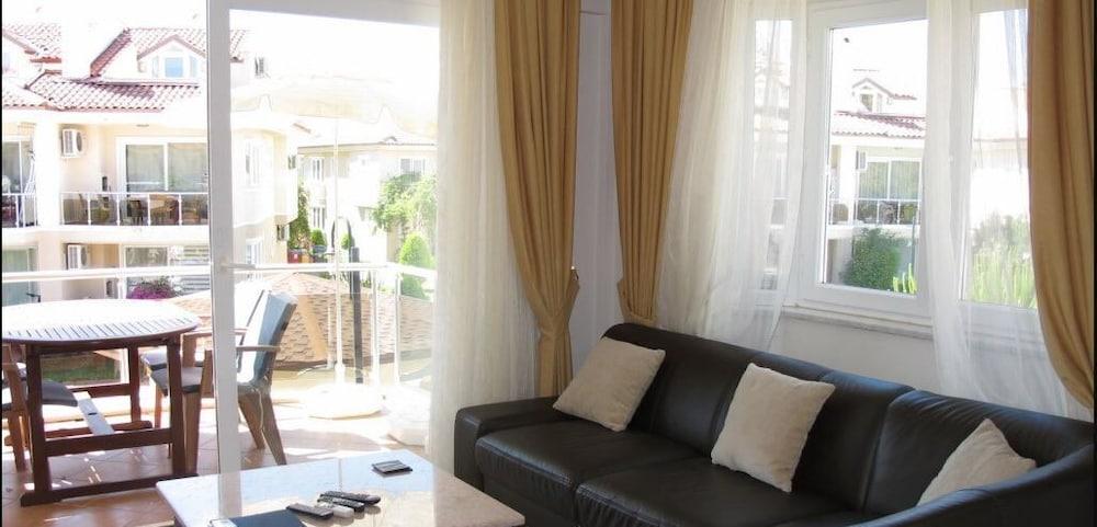 VILLA AQ10 BY JOYLETTINGS — FETHIYE — fotografie hotel nr. 5