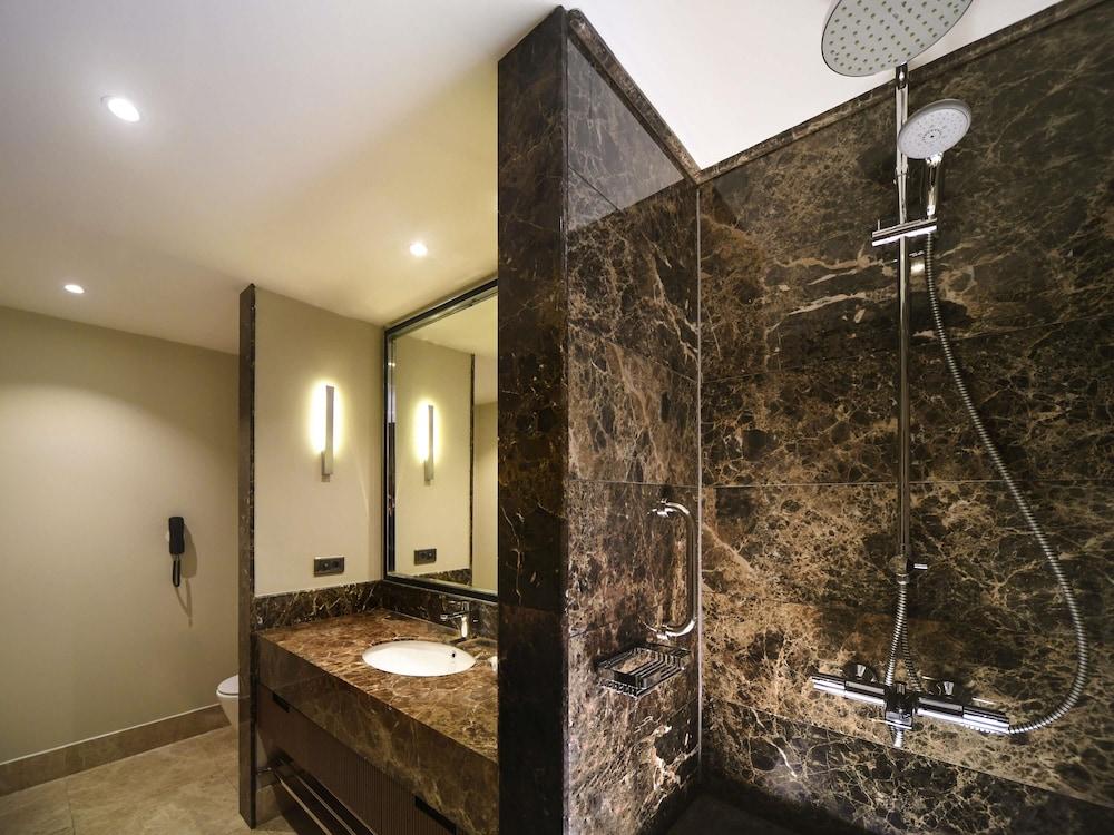 MERCURE ISTANBUL WEST HOTEL & CONVENTION CENTER — ISTANBUL — фотография отеля №14