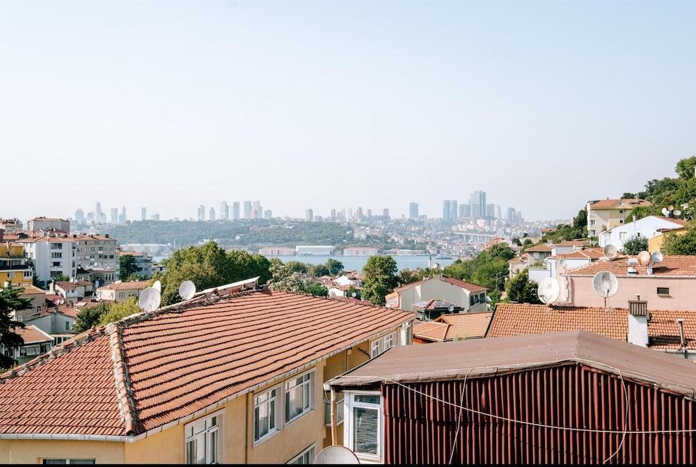 STUNNING SEA VIEW LOFT 5 MIN TO PARK IN KUZGUNCUK — ISTANBUL — фотография отеля №26