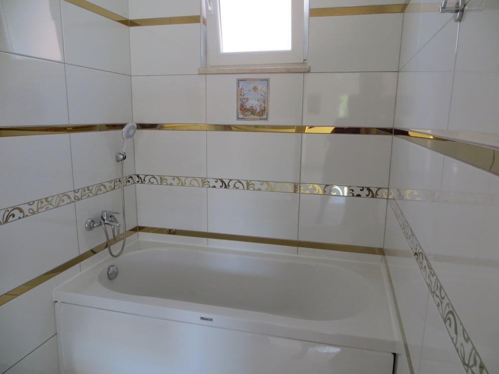 VILLASLEEPS10-POOL-BBQ-MOUNTAINVIEW-AC-PARKING — DALYAN — фотография отеля №19