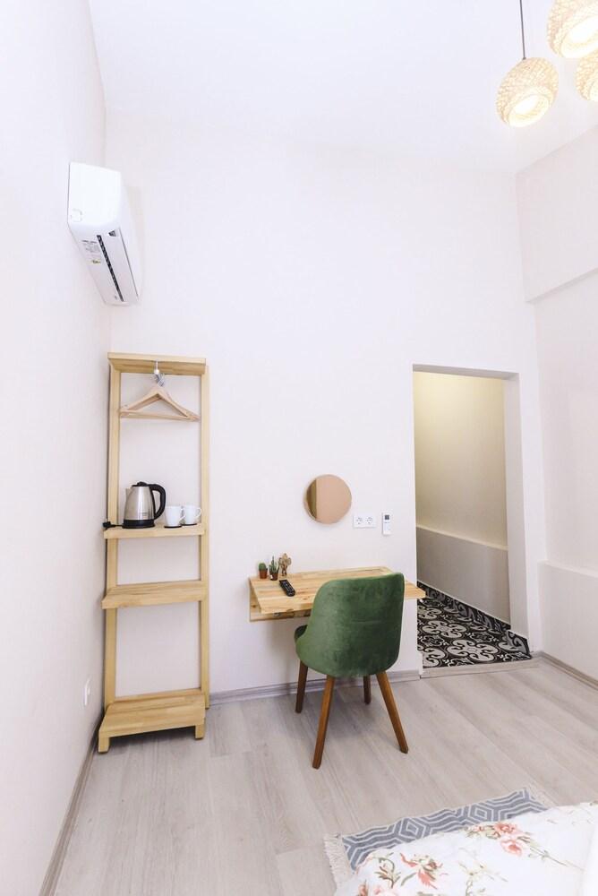 FULLY EQUIPPED ROOM AT TAKSIM — ISTANBUL — фотография отеля №6