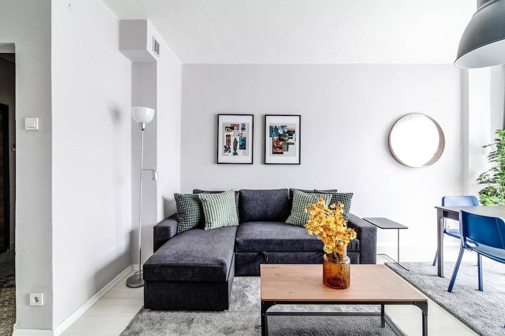 FULLY FURNISHED COZY FLAT IN THE HEART OF SISLI — ISTANBUL — фотография отеля №3
